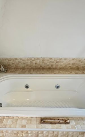 Apartamento à venda com 154m², 3 quartos e 2 vagas Apartamento à venda com 154m², 3 quartos e 2 vagasBanheiro da Suíte Master