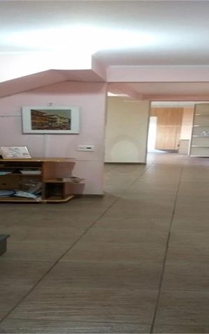 Casa à venda com 145m², 3 quartos e 2 vagas