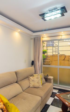 Apartamento à venda com 63m², 2 quartos e 1 vaga Apartamento à venda com 63m², 2 quartos e 1 vagaSala