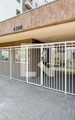 Apartamento à venda com 38m², 2 quartos e sem vaga Apartamento à venda com 38m², 2 quartos e sem vagaFachada