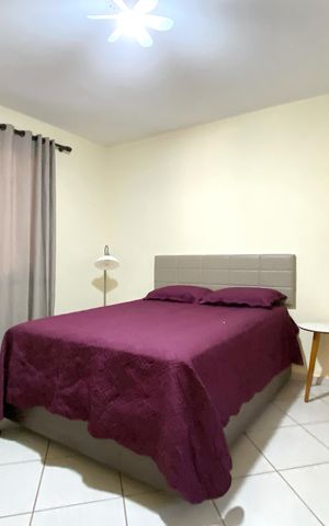 Casa de condomínio à venda com 300m², 3 quartos e sem vaga Casa de condomínio à venda com 300m², 3 quartos e sem vagaSuite 1