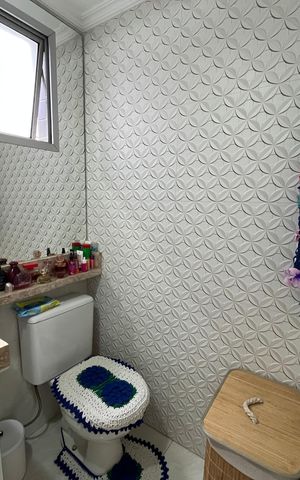 Apartamento à venda com 56m², 3 quartos e 1 vaga Apartamento à venda com 56m², 3 quartos e 1 vagaBanheiro