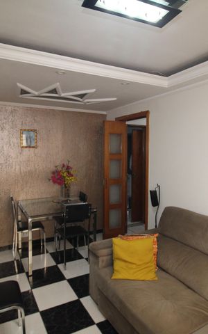 Apartamento à venda com 63m², 2 quartos e 1 vagaSala