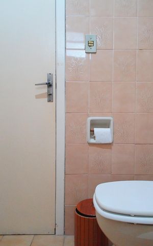 Casa à venda com 200m², 4 quartos e 2 vagasBanheiro 2