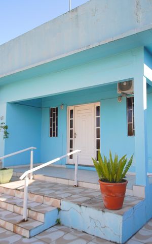 Casa à venda com 200m², 4 quartos e 2 vagasÁrea externa