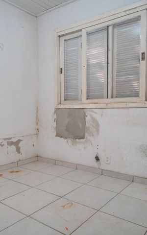 Casa à venda com 200m², 4 quartos e 2 vagasSuíte