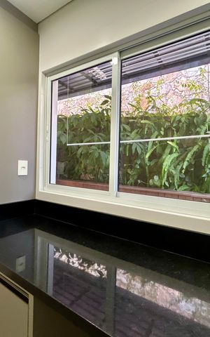 Casa para alugar com 289m², 4 quartos e 2 vagas Casa para alugar com 289m², 4 quartos e 2 vagasÁrea de Serviço