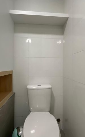 Casa para alugar com 289m², 4 quartos e 2 vagas Casa para alugar com 289m², 4 quartos e 2 vagasStudio banheiro