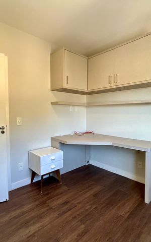 Casa para alugar com 289m², 4 quartos e 2 vagas Casa para alugar com 289m², 4 quartos e 2 vagasSuíte 2
