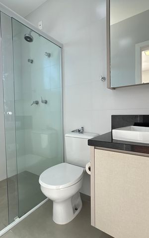 Casa para alugar com 289m², 4 quartos e 2 vagas Casa para alugar com 289m², 4 quartos e 2 vagasBanheiro suíte 3