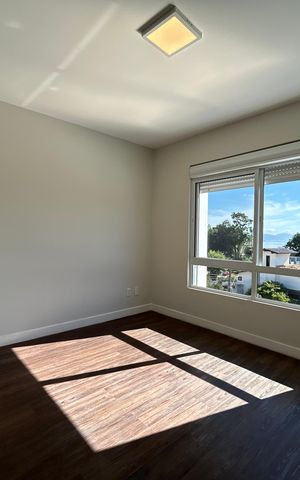 Casa para alugar com 289m², 4 quartos e 2 vagas Casa para alugar com 289m², 4 quartos e 2 vagasSuíte 3
