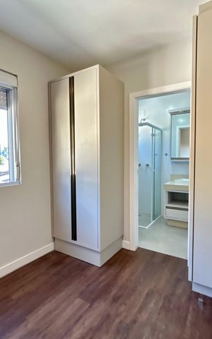Casa para alugar com 289m², 4 quartos e 2 vagas Casa para alugar com 289m², 4 quartos e 2 vagasSuíte 2