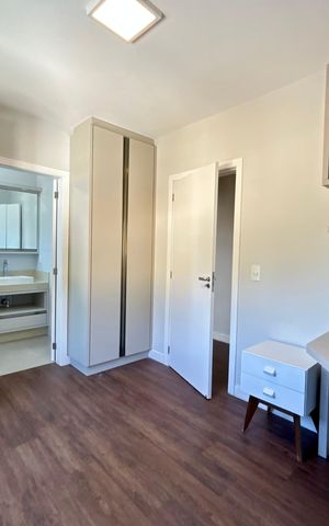 Casa para alugar com 289m², 4 quartos e 2 vagas Casa para alugar com 289m², 4 quartos e 2 vagasSuíte 2