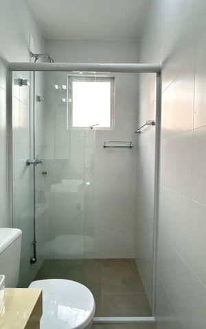 Casa para alugar com 289m², 4 quartos e 2 vagas Casa para alugar com 289m², 4 quartos e 2 vagasBanheiro suíte 1