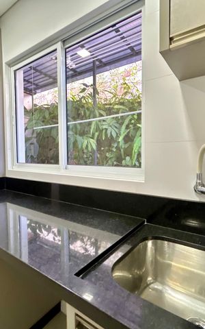 Casa para alugar com 289m², 4 quartos e 2 vagas Casa para alugar com 289m², 4 quartos e 2 vagasÁrea de Serviço