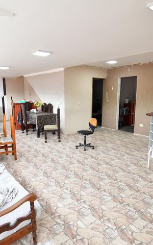 Casa à venda com 200m², 3 quartos e 2 vagasChurrasqueira