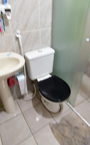 Casa à venda com 200m², 3 quartos e 2 vagasBanheiro 