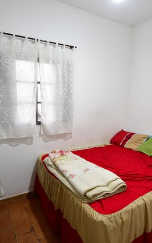 Casa à venda com 200m², 3 quartos e 2 vagasQuarto 2