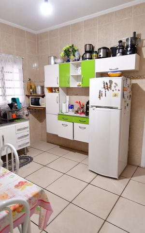 Casa à venda com 200m², 3 quartos e 2 vagasCozinha