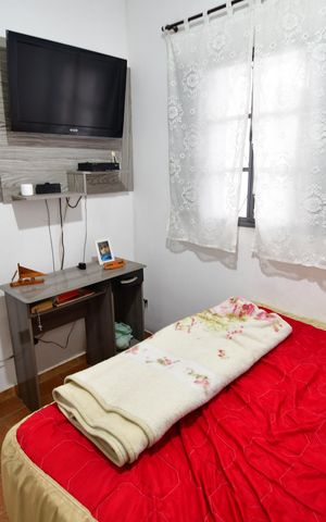 Casa à venda com 200m², 3 quartos e 2 vagasQuarto 2
