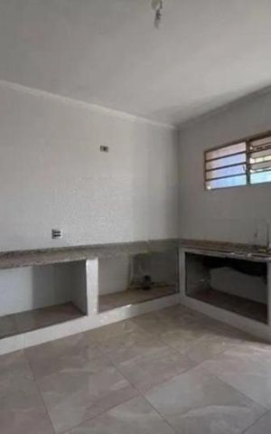 Casa à venda com 450m², 4 quartos e 4 vagasCozinha