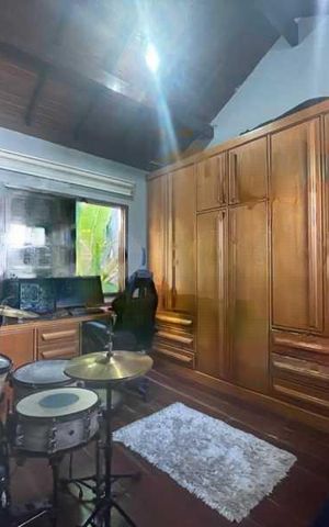 Casa à venda com 118m², 3 quartos e 5 vagas