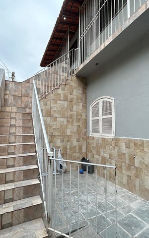 Casa para alugar com 120m², 4 quartos e sem vagaEscada