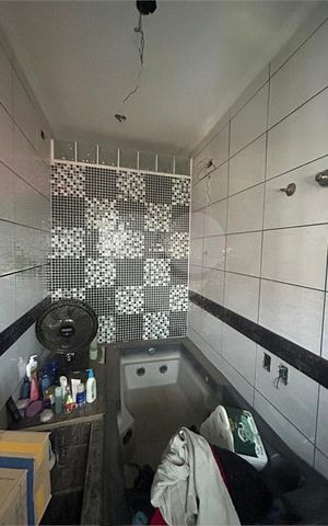 Casa à venda com 260m², 3 quartos e 4 vagas