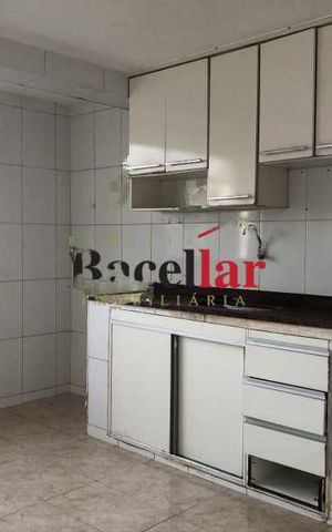 Casa à venda com 300m², 2 quartos e sem vaga