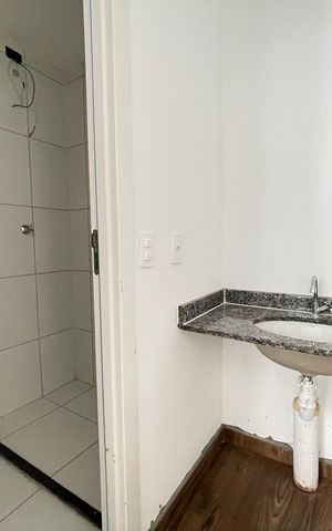 Apartamento para alugar com 38m², 2 quartos e sem vaga Apartamento para alugar com 38m², 2 quartos e sem vagaBanheiro