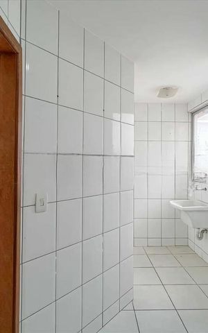 Apartamento para alugar com 90m², 2 quartos e 1 vaga Apartamento para alugar com 90m², 2 quartos e 1 vagaÁrea de serviço