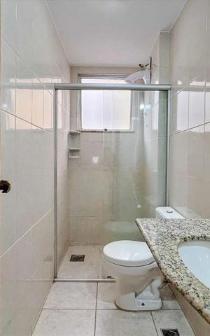 Apartamento para alugar com 90m², 2 quartos e 1 vaga Apartamento para alugar com 90m², 2 quartos e 1 vagaBanheiro social