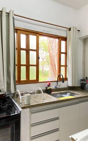 Casa à venda com 190m², 3 quartos e 2 vagas Casa à venda com 190m², 3 quartos e 2 vagasCozinha 2