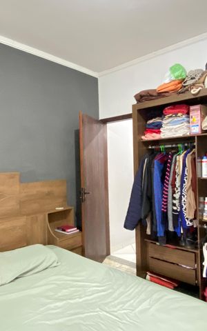 Casa à venda com 190m², 3 quartos e 2 vagas Casa à venda com 190m², 3 quartos e 2 vagasSuíte