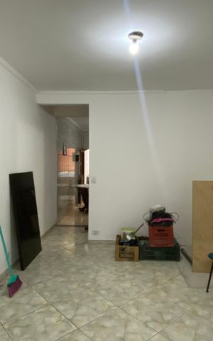 Casa à venda com 190m², 3 quartos e 2 vagas Casa à venda com 190m², 3 quartos e 2 vagasSala