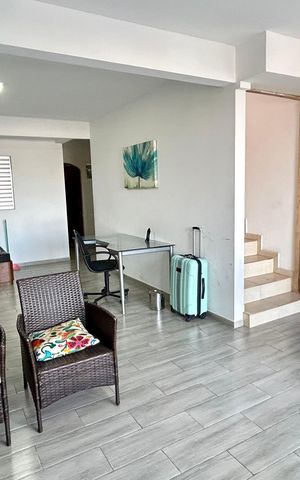 Casa para alugar com 300m², 2 quartos e 1 vaga Casa para alugar com 300m², 2 quartos e 1 vagaSala