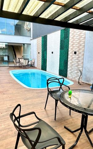 Casa para alugar com 300m², 2 quartos e 1 vaga Casa para alugar com 300m², 2 quartos e 1 vagaPiscina