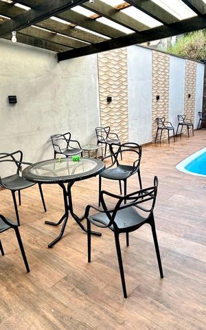 Casa para alugar com 300m², 2 quartos e 1 vaga Casa para alugar com 300m², 2 quartos e 1 vagaÁrea comum - Piscina