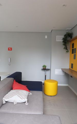Apartamento à venda com 37m², 2 quartos e sem vagaÁrea comum - Sala de Jogos