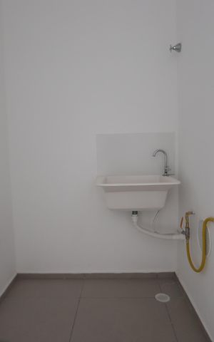 Apartamento à venda com 37m², 2 quartos e sem vagaCozinha e Lavanderia