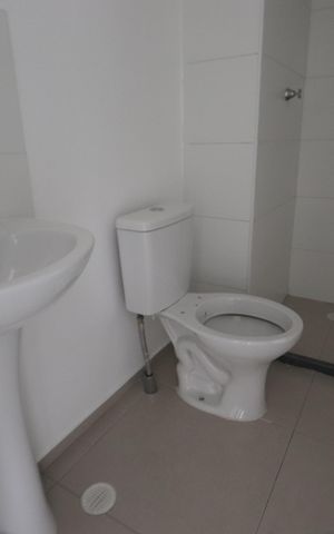 Apartamento à venda com 37m², 2 quartos e sem vagaBanheiro