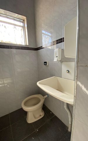 Casa à venda com 185m², 3 quartos e 2 vagas Casa à venda com 185m², 3 quartos e 2 vagasArea Externa
