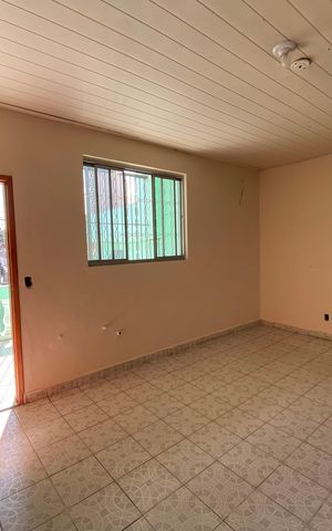 Casa à venda com 185m², 3 quartos e 2 vagas Casa à venda com 185m², 3 quartos e 2 vagasQuarto Externo