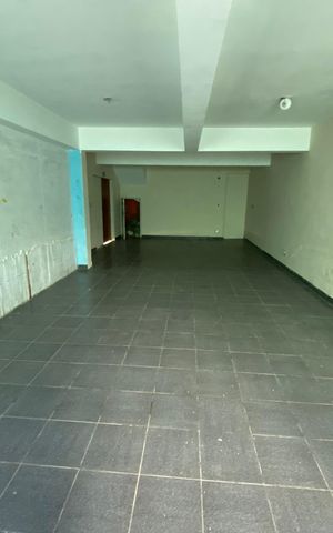 Casa à venda com 185m², 3 quartos e 2 vagas Casa à venda com 185m², 3 quartos e 2 vagasArea Externa