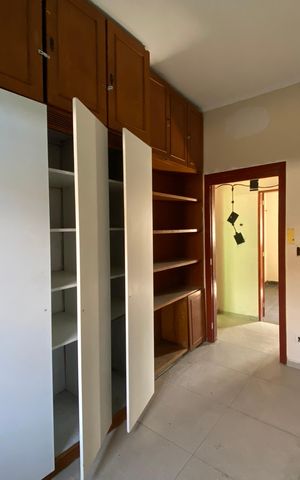Casa à venda com 185m², 3 quartos e 2 vagas Casa à venda com 185m², 3 quartos e 2 vagasQuarto 3