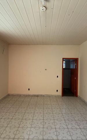 Casa à venda com 185m², 3 quartos e 2 vagas Casa à venda com 185m², 3 quartos e 2 vagasQuarto Externo
