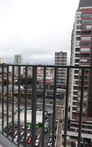 Apartamento à venda com 37m², 2 quartos e sem vagaSacada