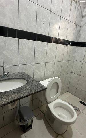 Casa para alugar com 125m², 2 quartos e 1 vaga Casa para alugar com 125m², 2 quartos e 1 vagaBanheiro