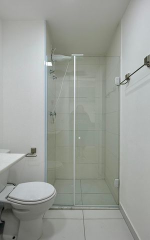 Studio à venda com 27m², 1 quarto e sem vaga Studio à venda com 27m², 1 quarto e sem vagaBanheiro