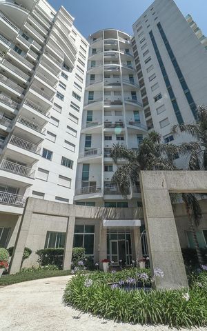Apartamento para alugar com 80m², 2 quartos e 1 vagaFachada